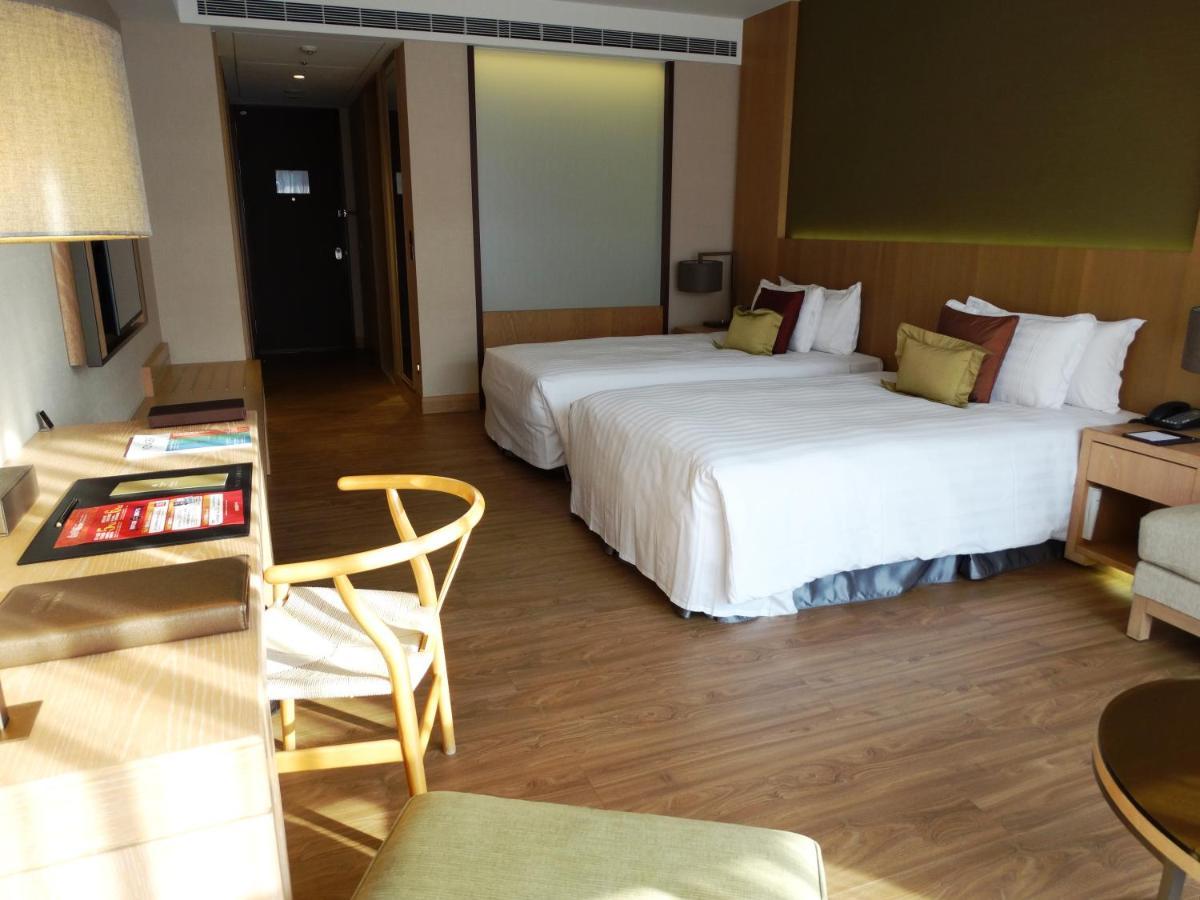 Golden Lake Hotel Jinhu Exterior photo